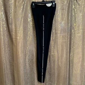 Aerie OFFLINE Goals Logo Leggings Black 7/8 Length Hi‎ Rise Small NWT